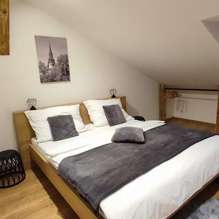 Ltm Apartman Spišská Nová Ves Buitenkant foto