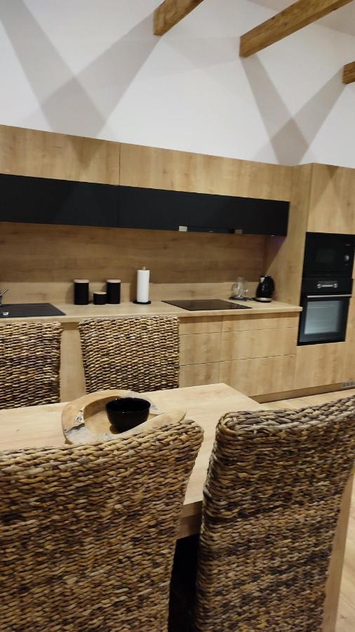 Ltm Apartman Spišská Nová Ves Buitenkant foto