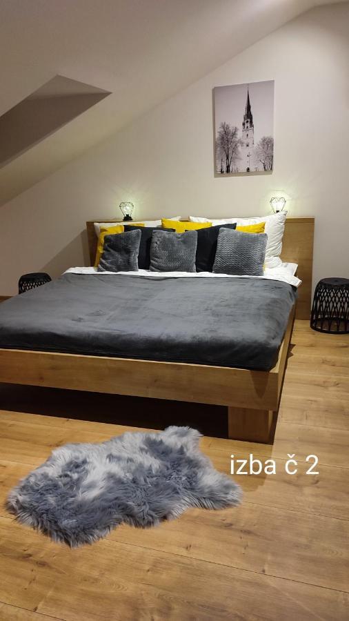 Ltm Apartman Spišská Nová Ves Buitenkant foto
